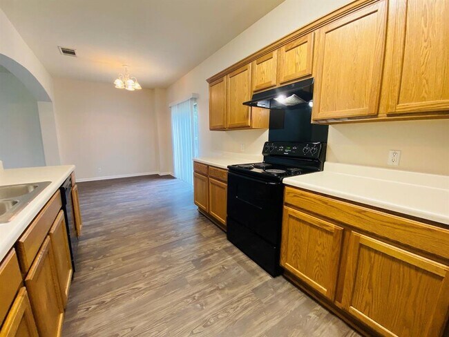 Building Photo - 9402 Magna Carta Loop