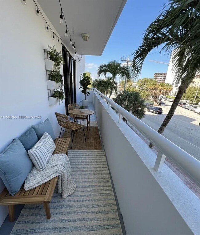 Building Photo - 6830 Indian Creek Dr