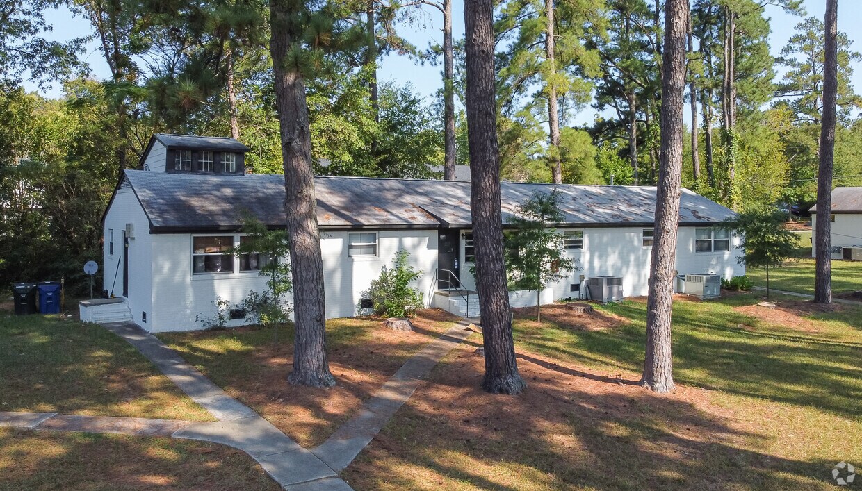 Walnut Creek Apartments Raleigh