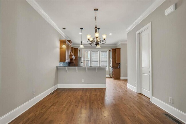 Building Photo - 3026 Eltham Pl