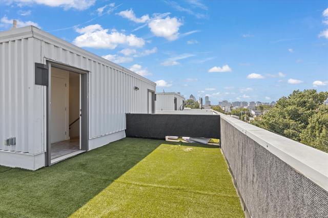 Building Photo - 4210 Delano Pl