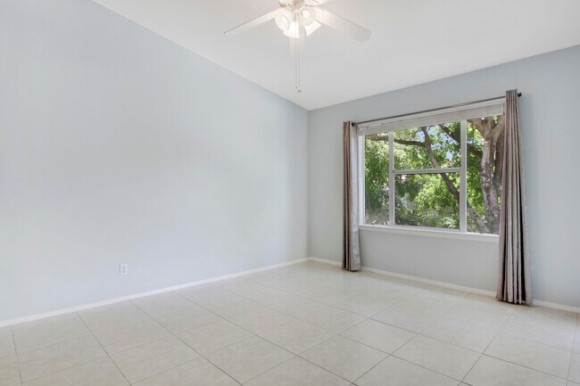 Building Photo - 1780 Palm Cove Blvd