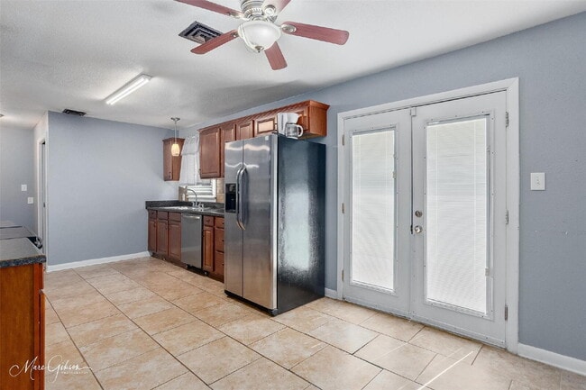 Building Photo - "Charming 3-Bed Oasis with 2 Baths on Joy ...