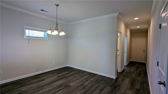 Building Photo - 405 Sonoma Ct