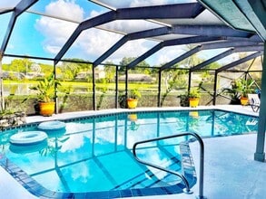 Building Photo - 3345 Pine Hill Trail