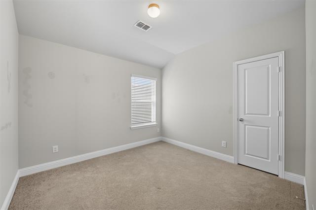 Building Photo - 3205 Armstrong St