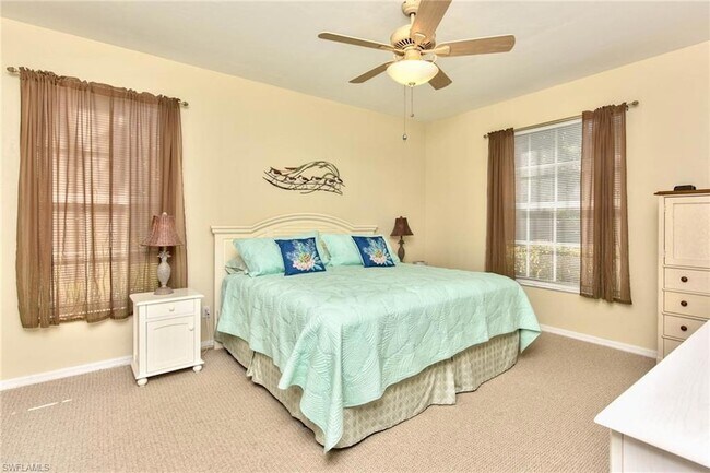 Building Photo - 4200 Sawgrass Point Dr