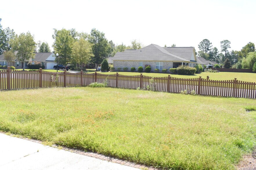 Building Photo - 1305 Wakefield Ct