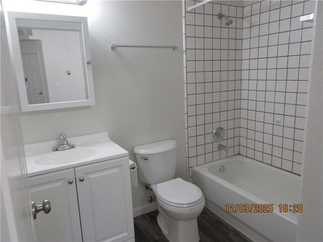 Building Photo - 3150 Gordon #B Dr