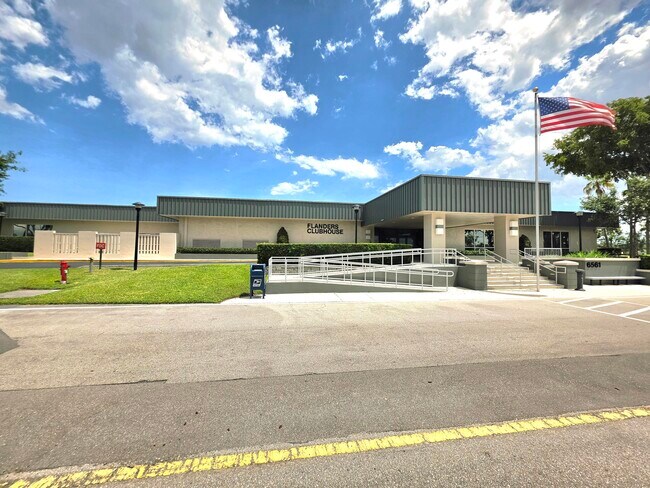 Building Photo - 719 Flanders Dr