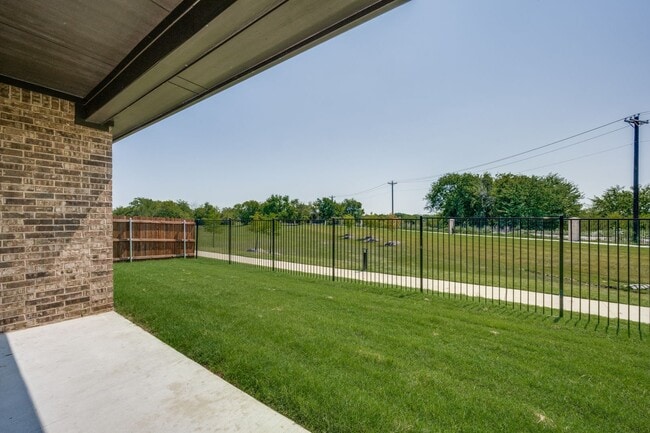 Building Photo - 4013 Bluestem Blvd