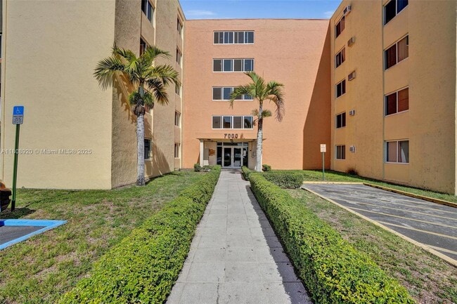 Primary Photo - 7000 NW 186th St