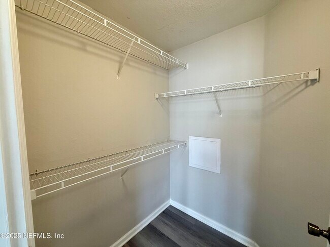 Building Photo - 8550 Touchton Rd