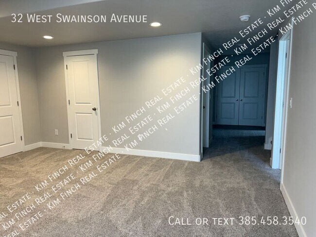 Building Photo - 32 W Swainson Ave