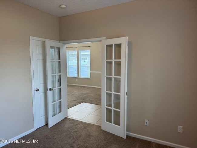 Building Photo - 95470 Sonoma Dr