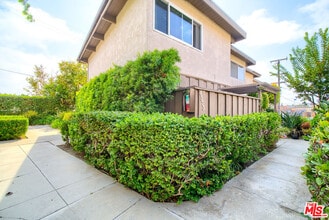 Building Photo - 4575 Inglewood Blvd