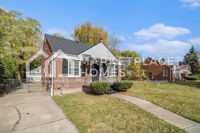 Building Photo - 16487 Edmore Dr