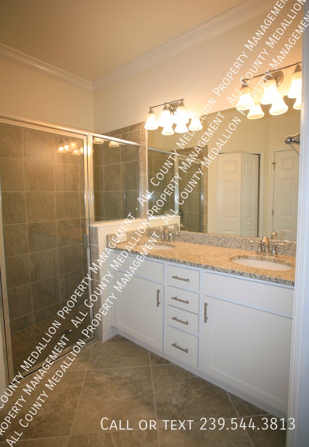 Building Photo - 4155 Bisque Ln
