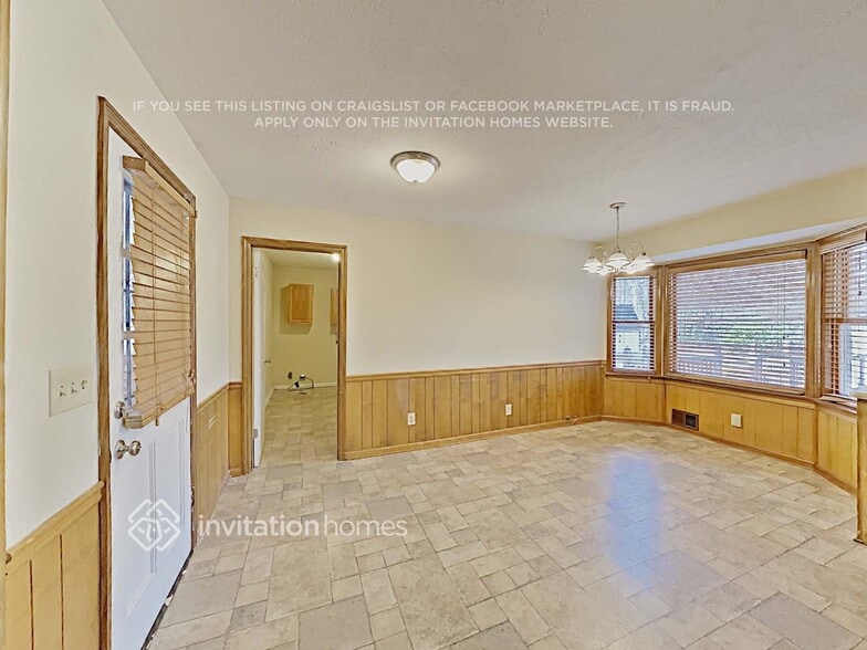 Building Photo - 5437 Janice Ln SW