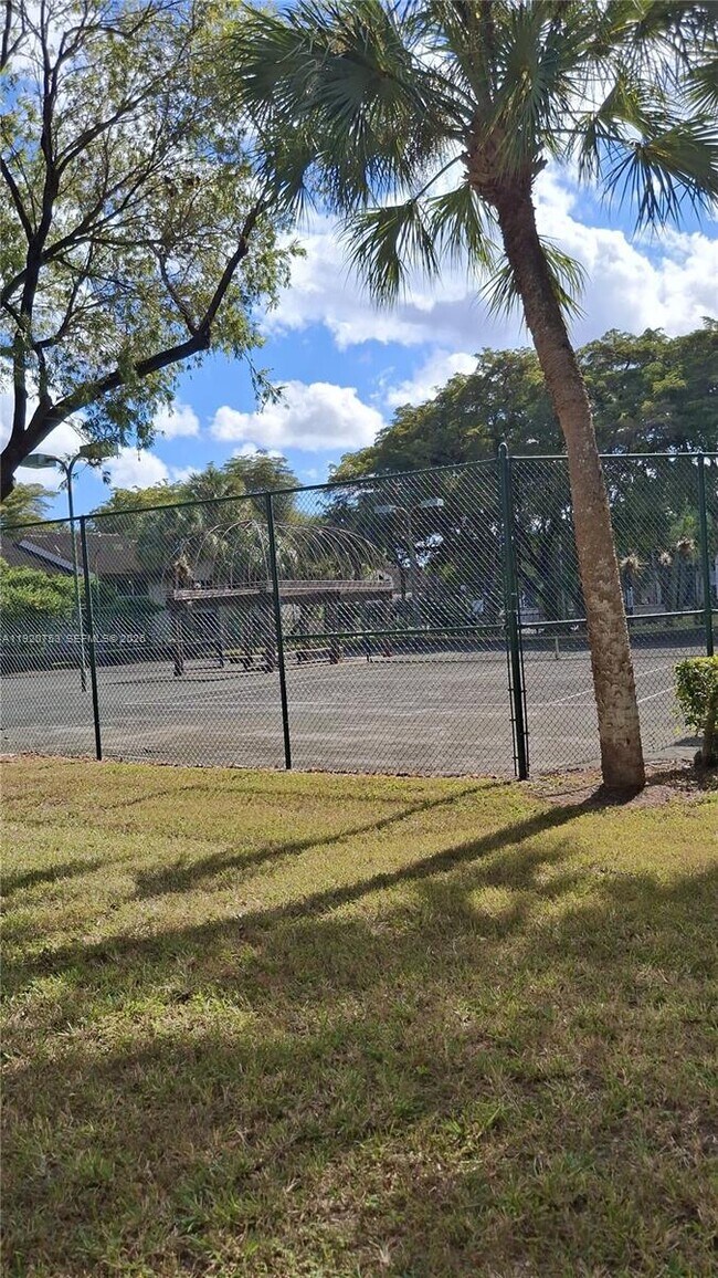 Building Photo - 13915 SW 91st Terrace