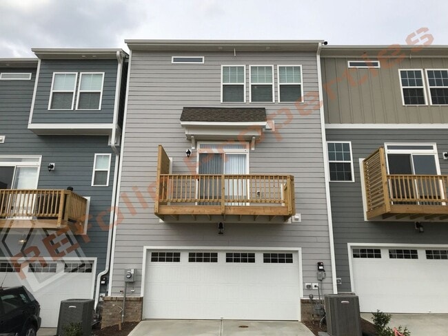 Building Photo - Beautiful 3 Story 4 Bedrooms 2 Car Garage ...