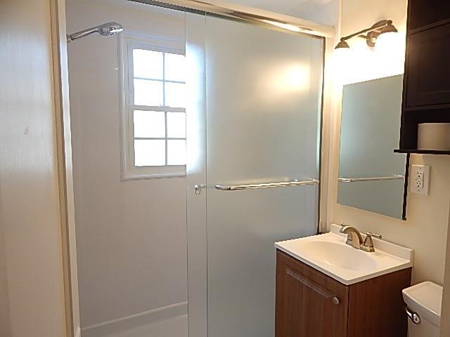 Building Photo - 28 Old Post Rd