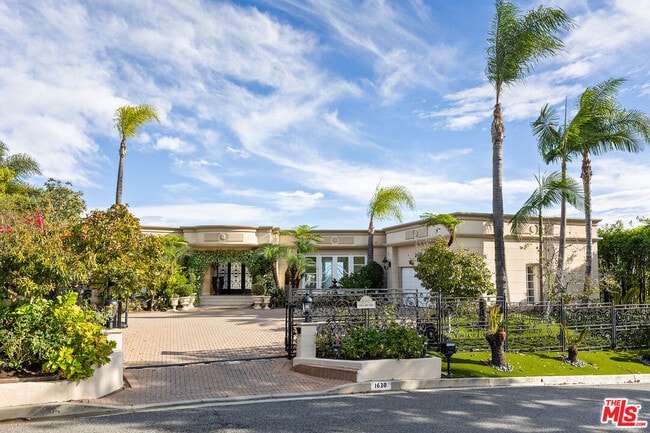 Primary Photo - 1630 Carla Ridge