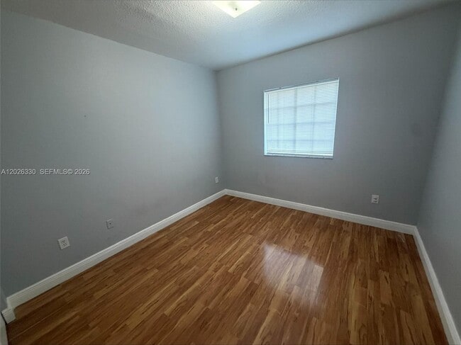 Building Photo - 14773 SW 9th Ln