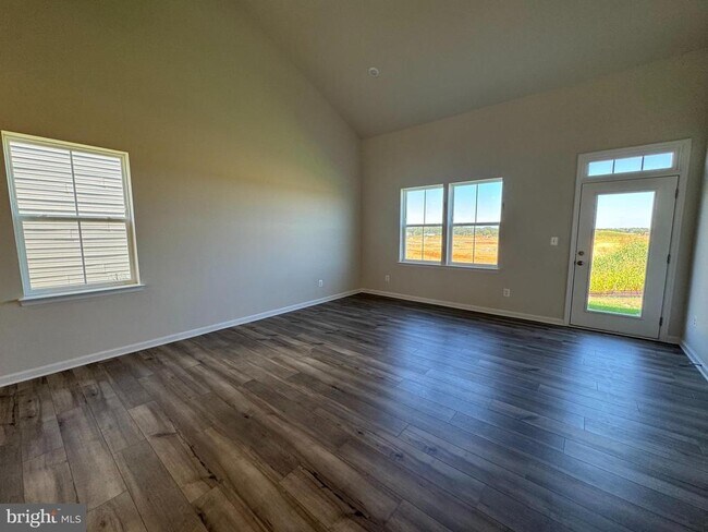 Building Photo - 51 Trout Lily Dr