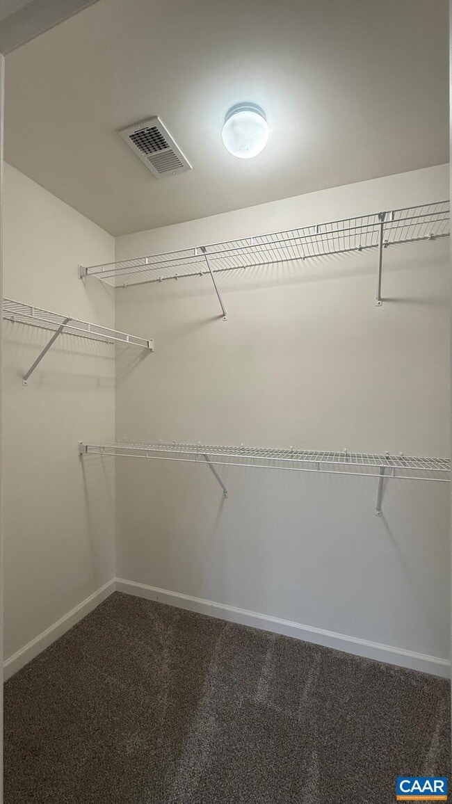 Building Photo - 2350 Abington Dr