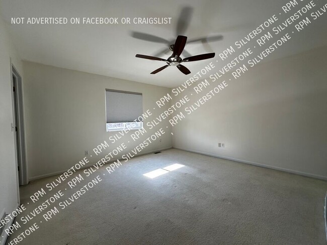 Building Photo - 2119 Cattail Cir