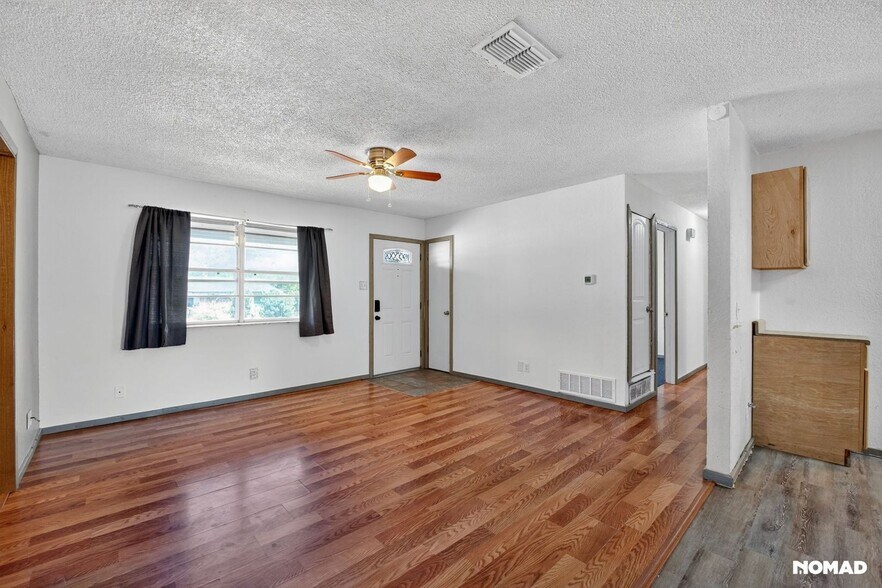 Building Photo - 604 Fegan St