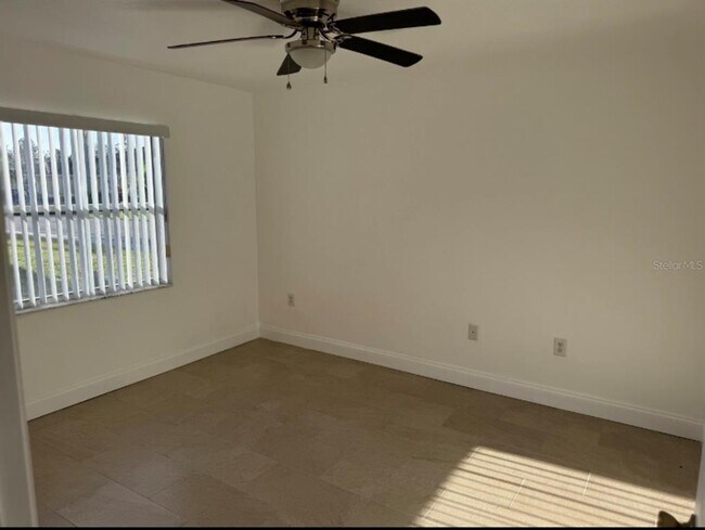 Building Photo - 2208 Mystic Ring Loop