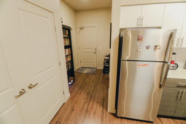 Building Photo - 9716 Holman Rd NW