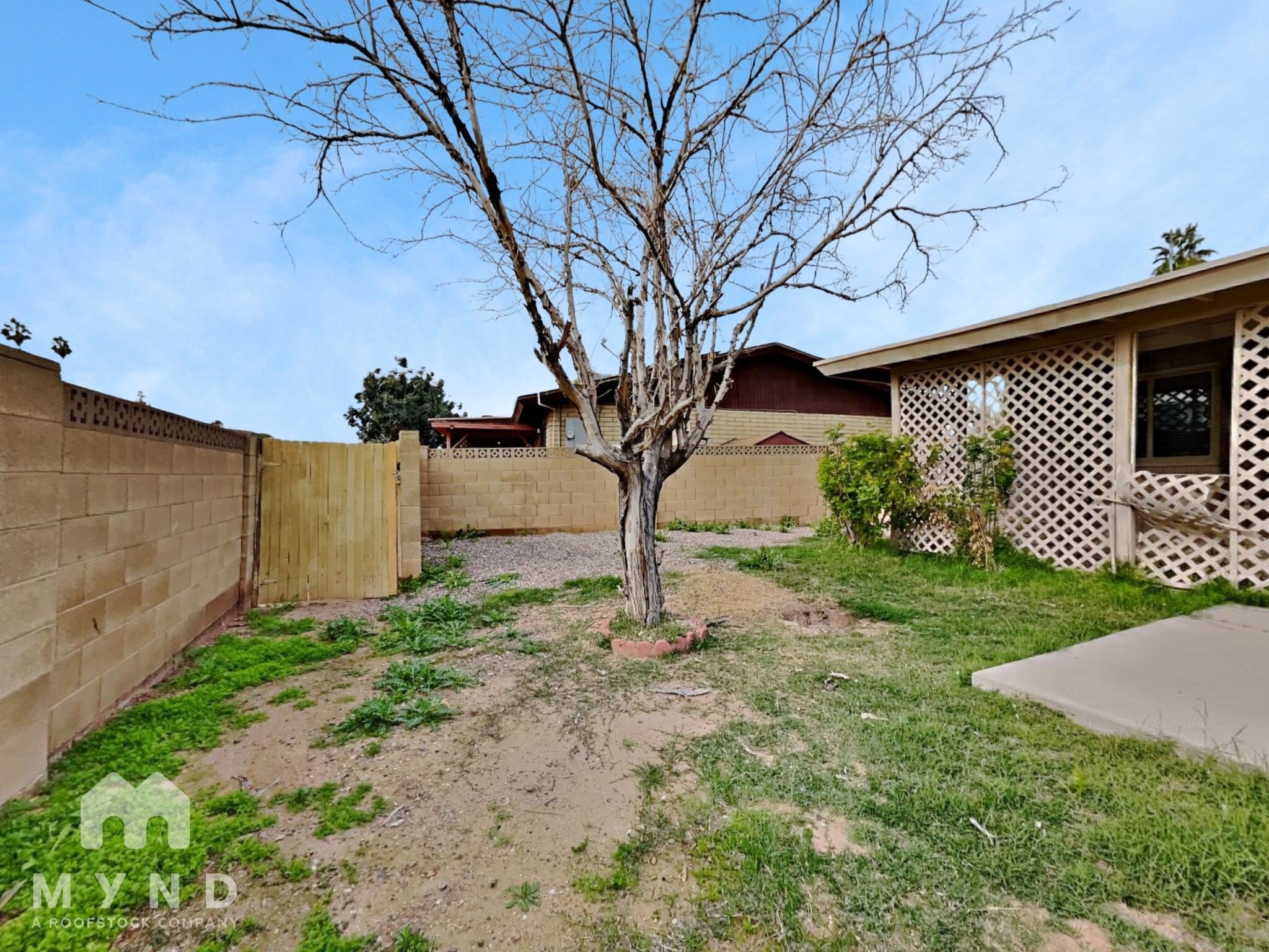 Building Photo - 2009 W Newcastle Cir