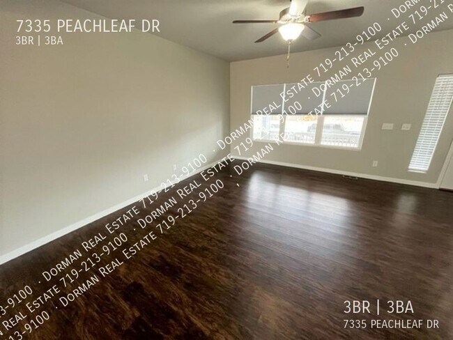 Building Photo - 7335 Peachleaf Dr