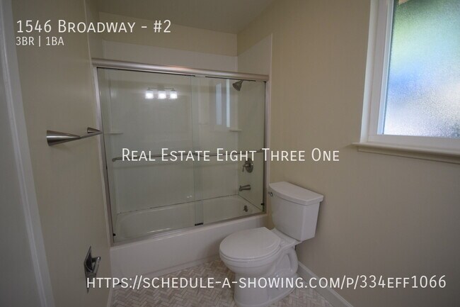 Building Photo - 1546 Broadway-#2