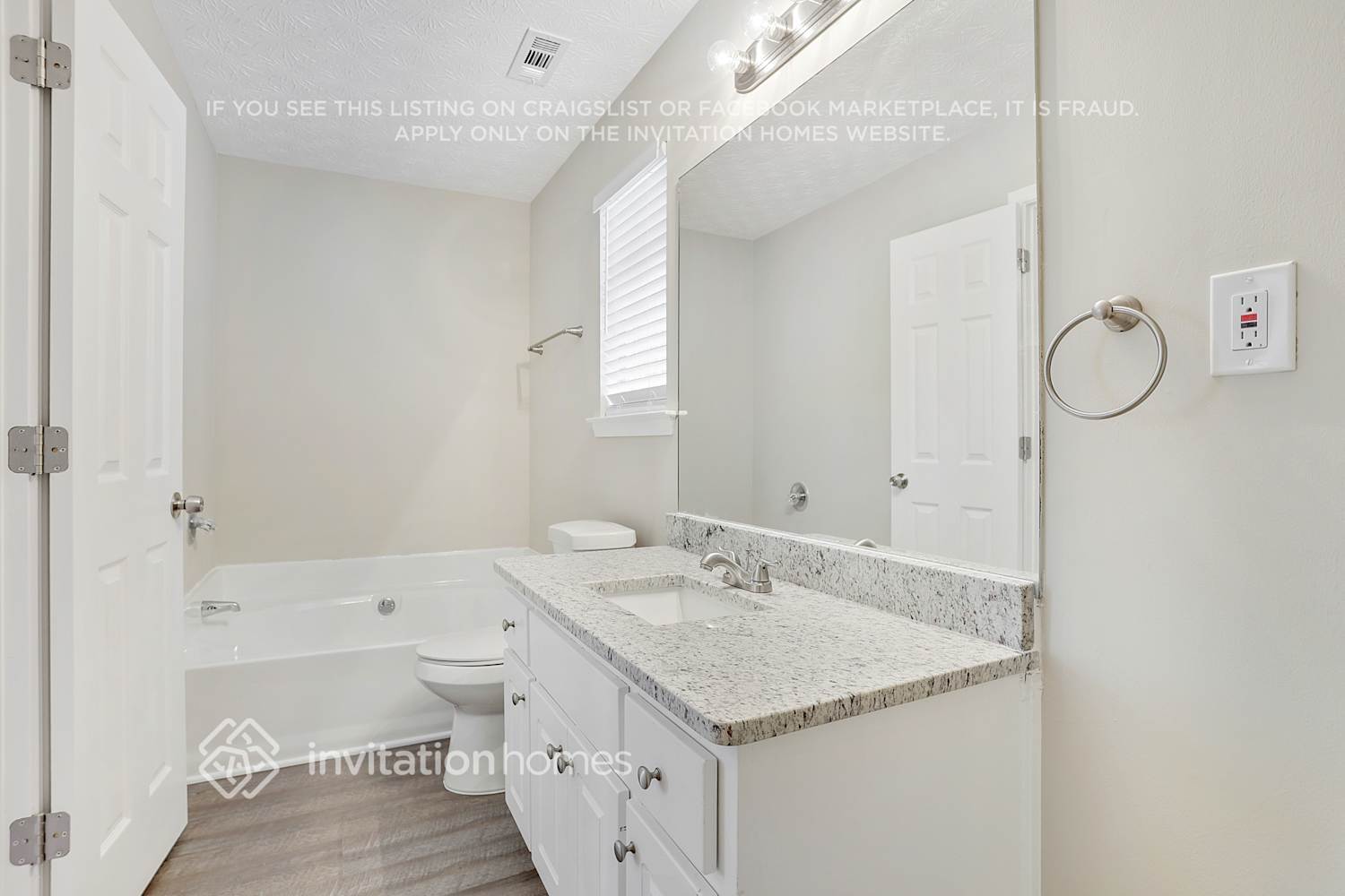 Building Photo - 30 Sable Cir