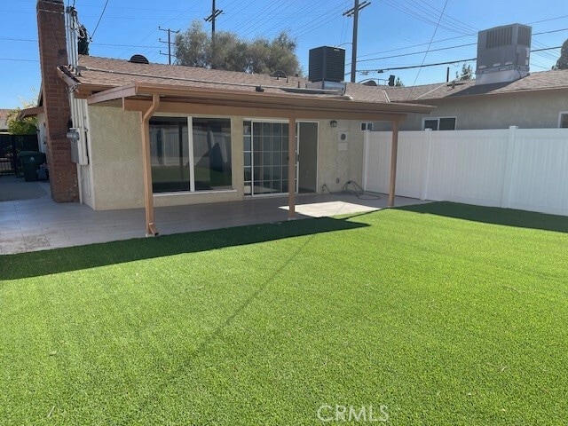 Building Photo - 16959 San Jose St