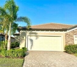 Building Photo - 9181 Glenforest Dr