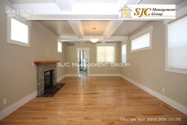 Building Photo - 4416 N 28th St