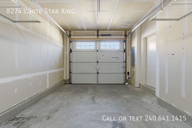 Building Photo - 8274 White Star Crossing