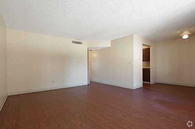 Westlake Village Apartments Tucson, AZ Apartment Finder