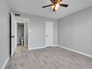 Building Photo - 260 El Dorado Blvd