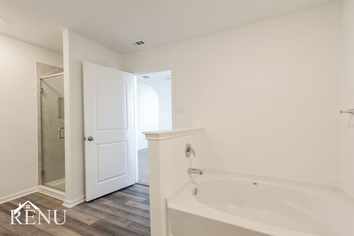 Building Photo - 10819 Juliette Pass