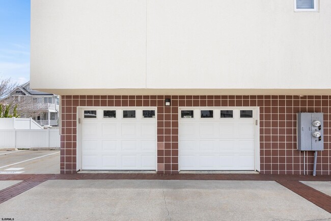 Building Photo - 7701 Atlantic Ave
