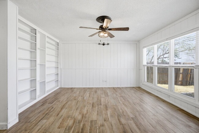 Building Photo - Modern Luxury Meets Historic Soul: Pristine Home with Flexible Move-In Through June!