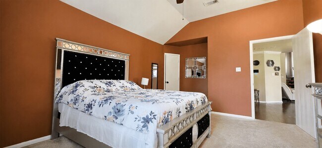 Building Photo - 29122 Foxingham Cir