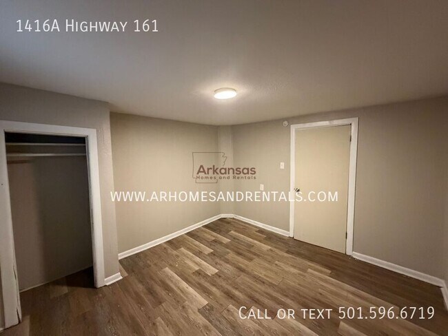 Building Photo - 1416 AR-161