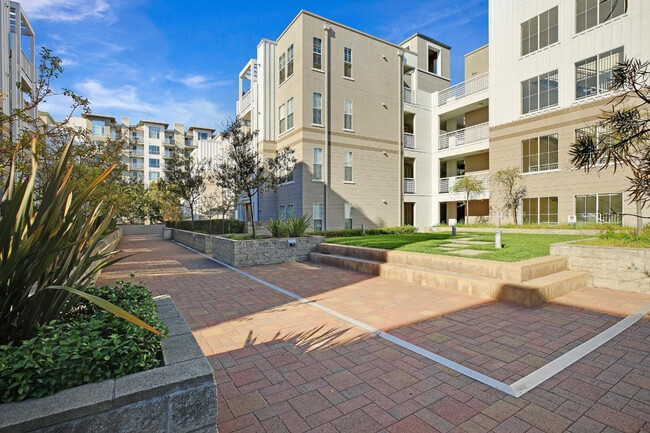 Building Photo - 3901 Lick Mill Blvd